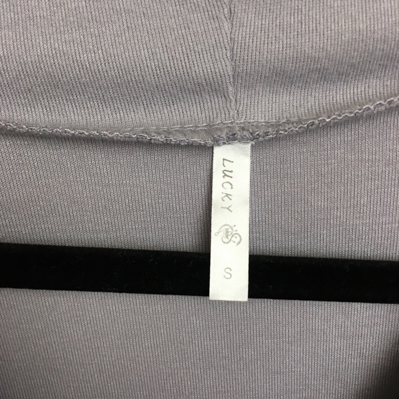 📦 Lucky | Asymmetrical Fringe Wrap Blouse - Picture 4 of 8